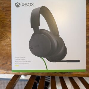 Xbox Stereo Headset And Remote Bundle